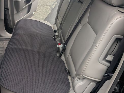 Used 2009 Honda Pilot Touring image 13