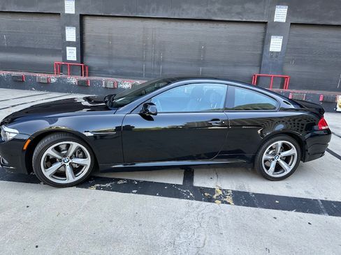 Used 2010 BMW 650i Coupe image 2