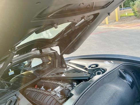Used 2025 Chevrolet Corvette Z06 RWD image 10