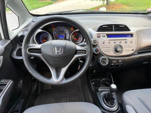 Used 2009 Honda Fit image 15