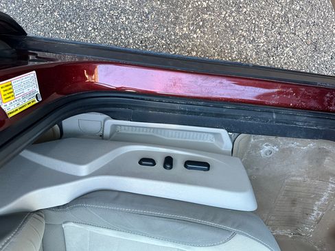 Used 2014 Ford Escape SE w/ Equipment Group 201A image 9