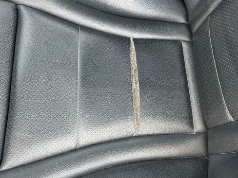 Used 2015 Mercedes-Benz C 300 Sedan image 23