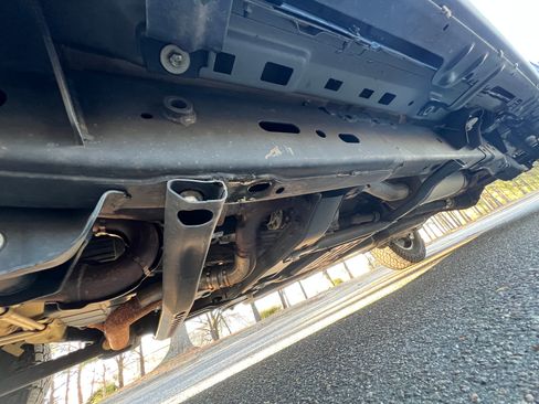 Used 2021 Jeep Gladiator Sport image 19