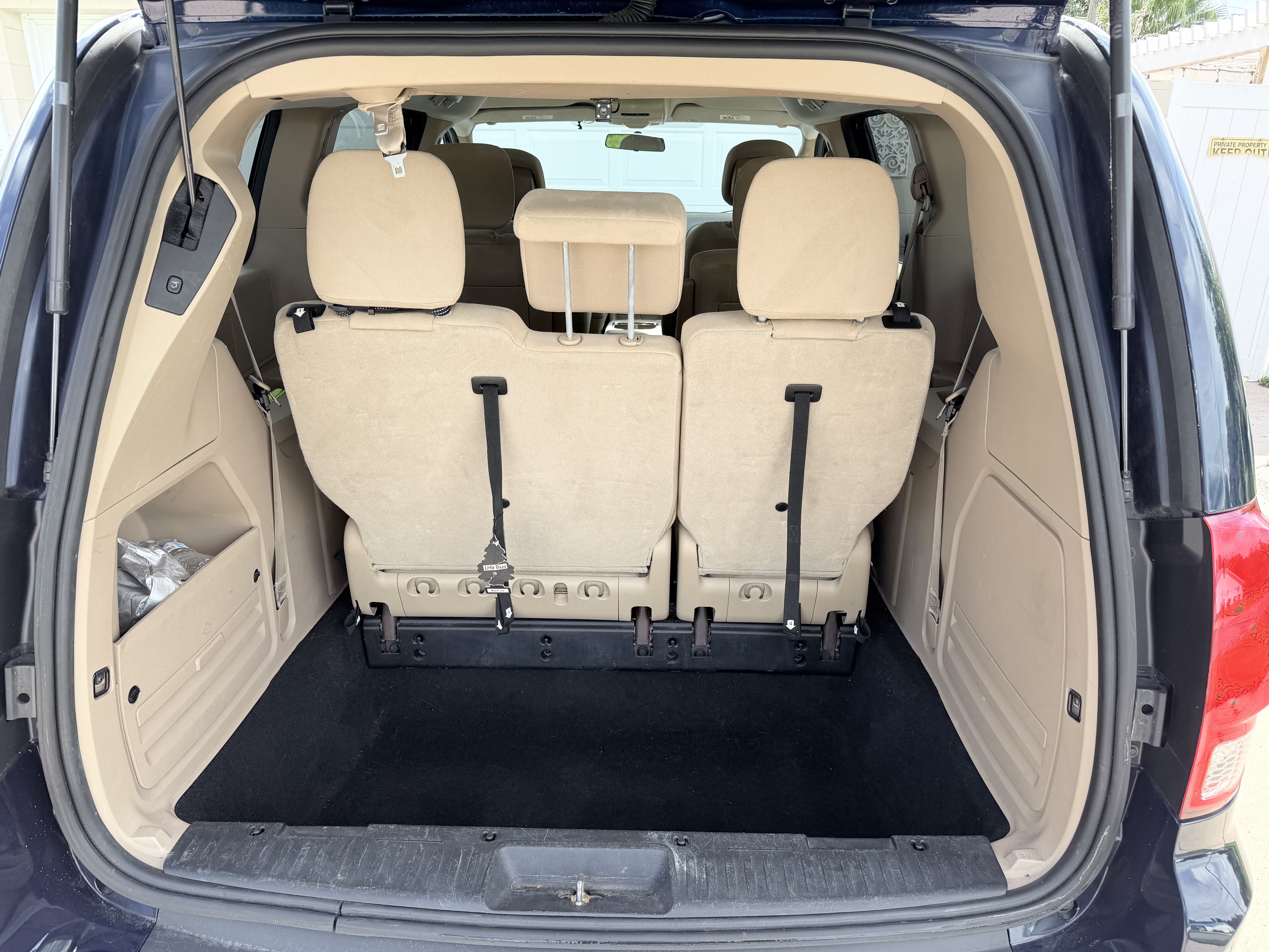 Used 2015 Dodge Grand Caravan SXT FWD image 20