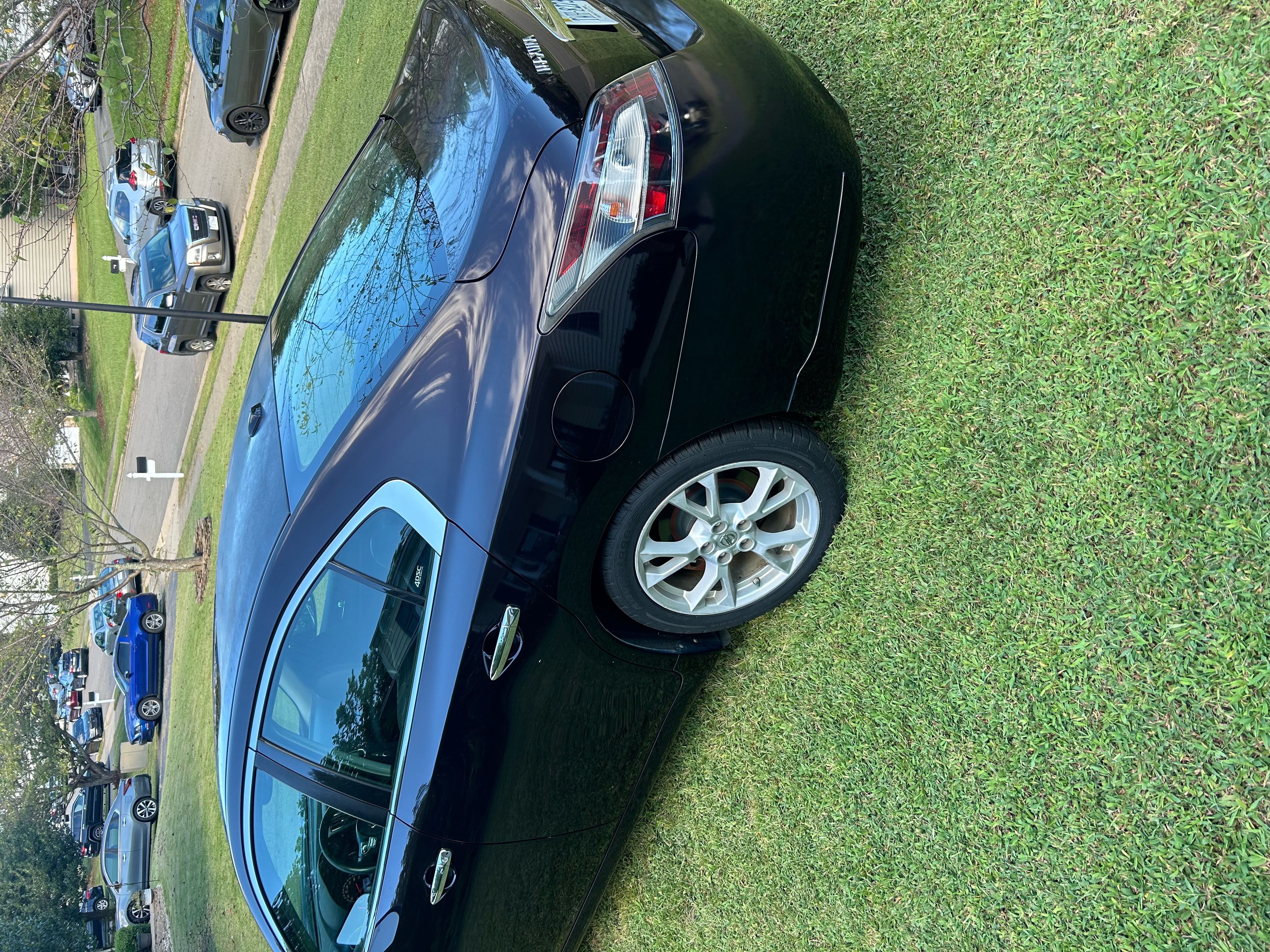 Used 2012 Nissan Maxima 3.5 SV w/ Tech Pkg FWD image 4
