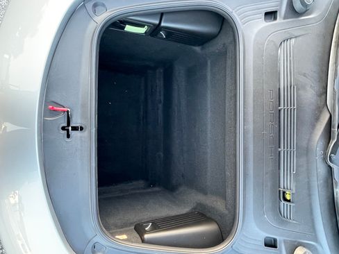 Used 2018 Porsche 718 Cayman GTS image 17