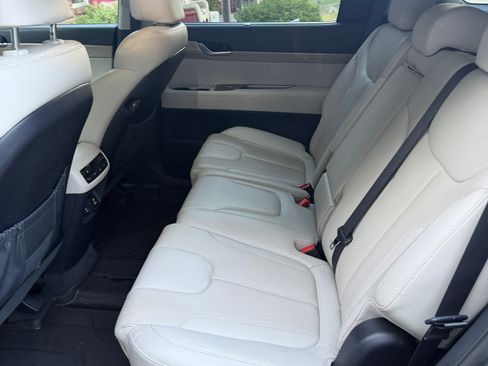 Used 2021 Hyundai Palisade SEL w/ Cargo Package FWD image 15