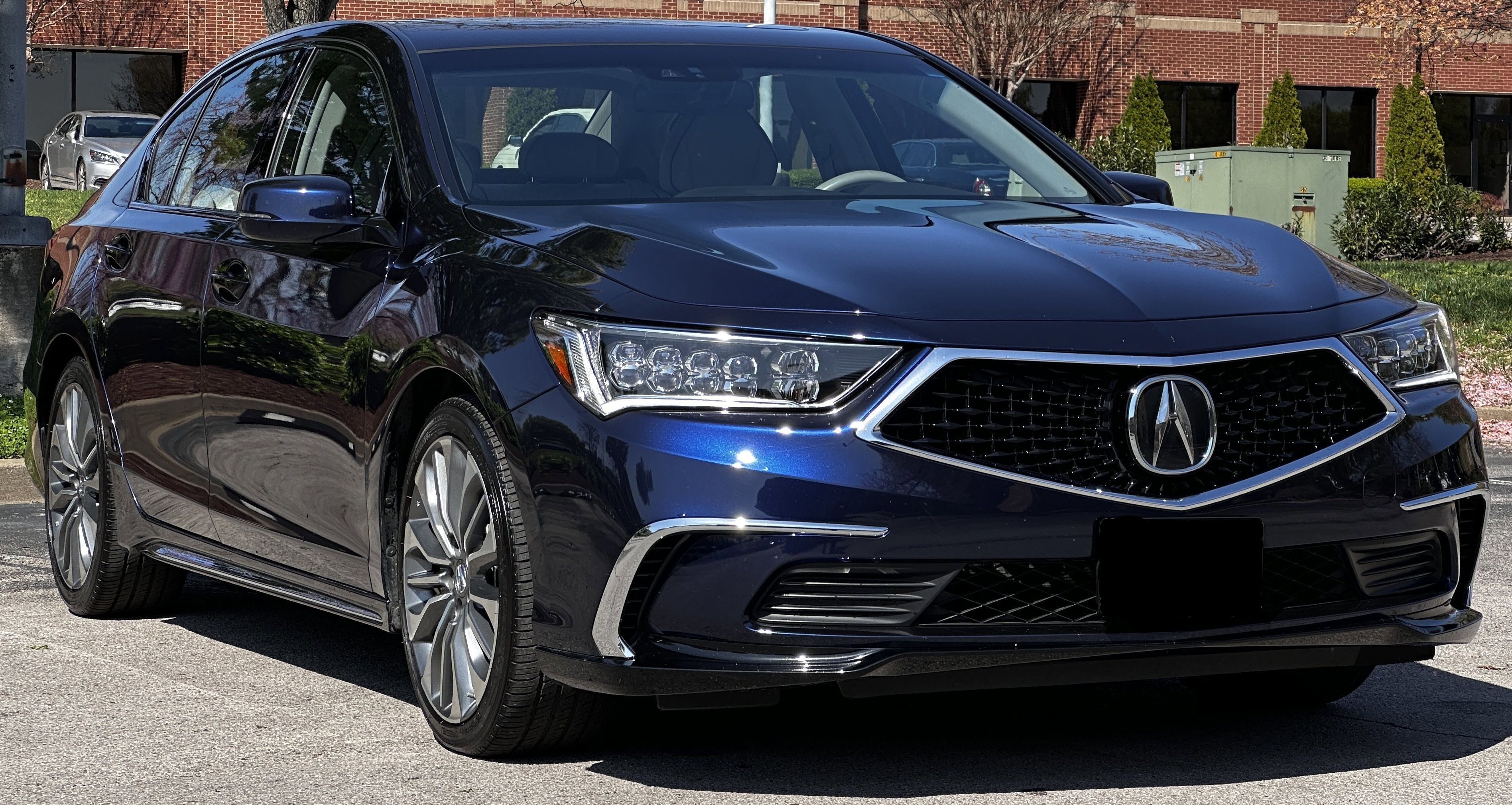 Used 2018 Acura RLX w/ Technology Package FWD image 1