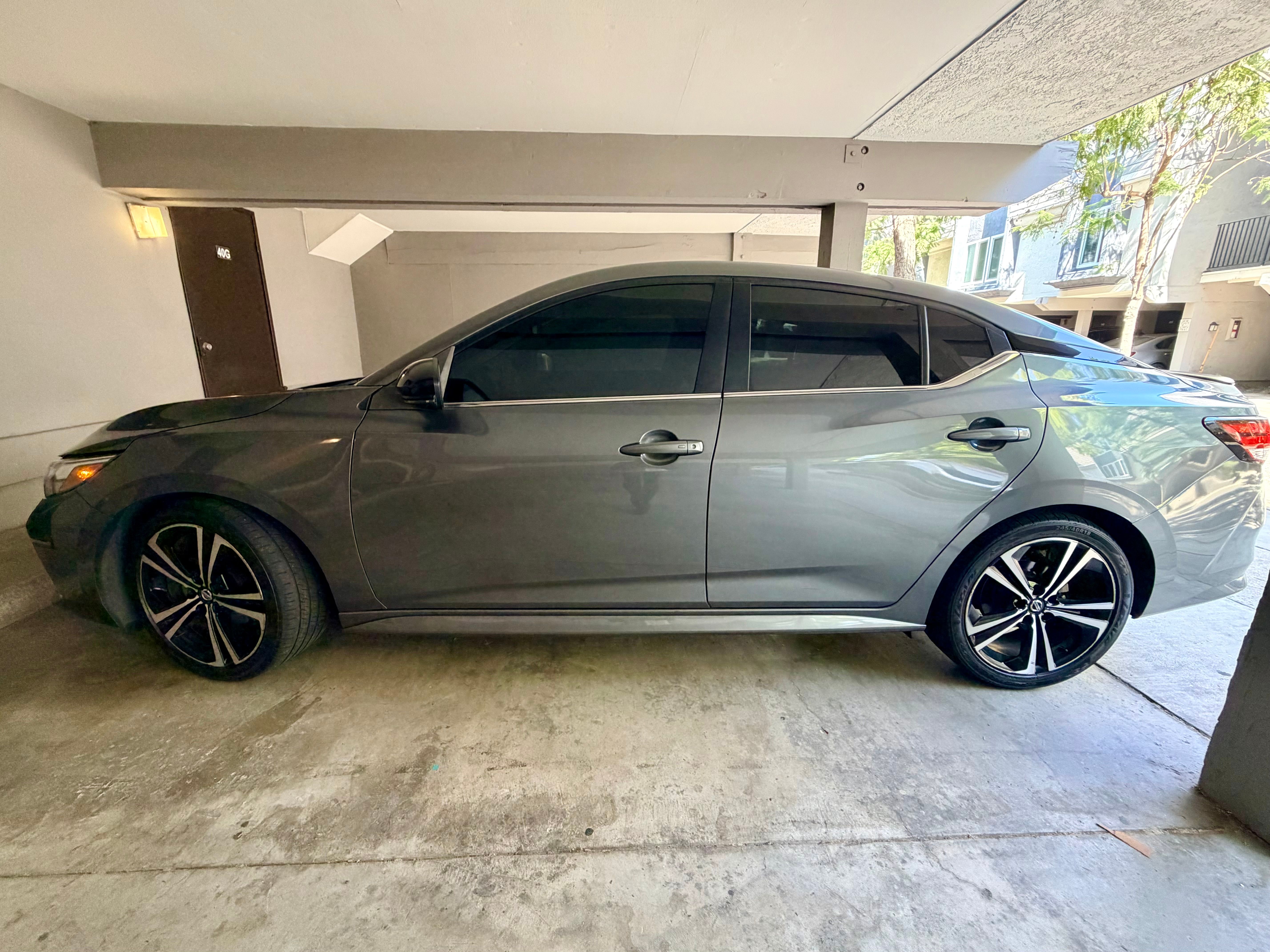 Used 2021 Nissan Sentra SR FWD image 13