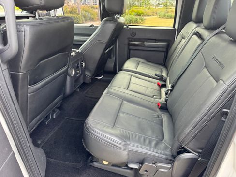Used 2016 Ford F450 Platinum image 16