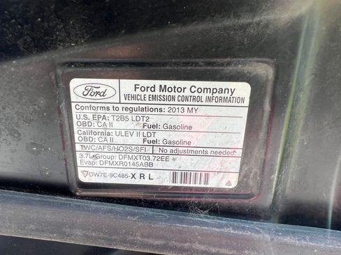 Used 2013 Lincoln MKX AWD image 13