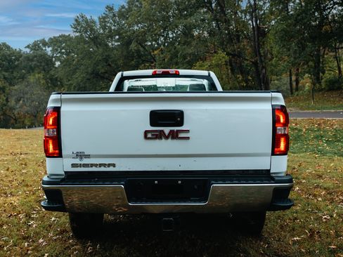 Used 2015 GMC Sierra 2500 2WD Regular Cab image 9