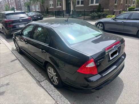 Used 2012 Ford Fusion SEL FWD image 1