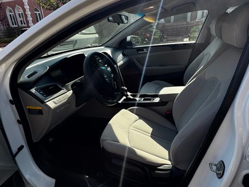 Used 2017 Hyundai Sonata SE image 15