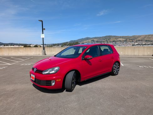 Used 2013 Volkswagen GTI Autobahn FWD image 1