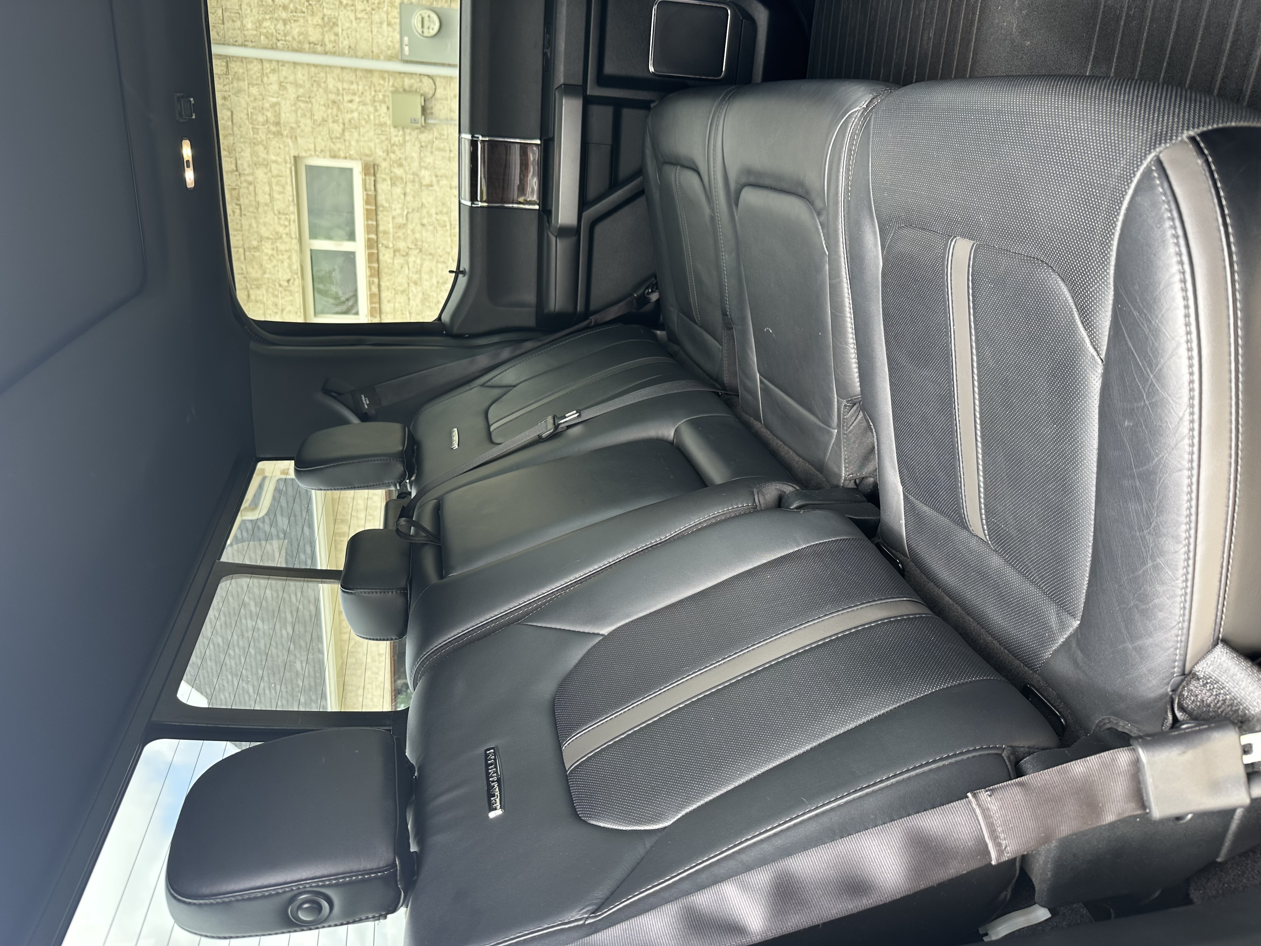 Used 2016 Ford F150 Platinum w/ Equipment Group 701A Luxury AWD/4WD image 16