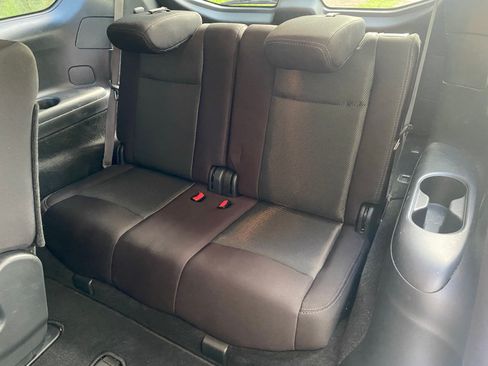 Used 2019 Nissan Pathfinder S image 20