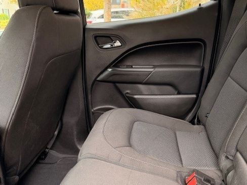 Used 2019 Chevrolet Colorado LT w/ Colorado RST Special Edition image 11