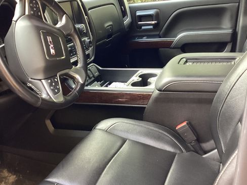 Used 2018 GMC Sierra 1500 SLT AWD/4WD image 9