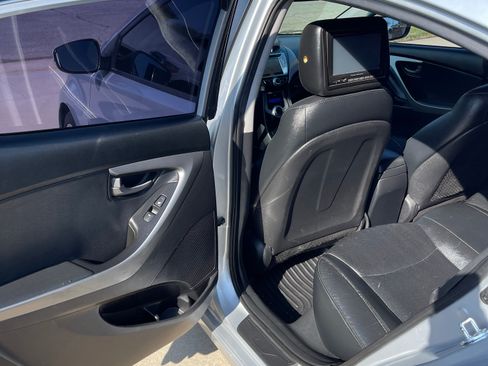 Used 2013 Hyundai Elantra Limited w/ Technology Pkg image 9
