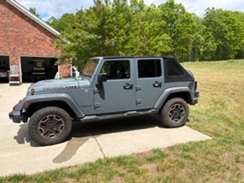 Used 2014 Jeep Wrangler Unlimited Rubicon AWD/4WD image 5