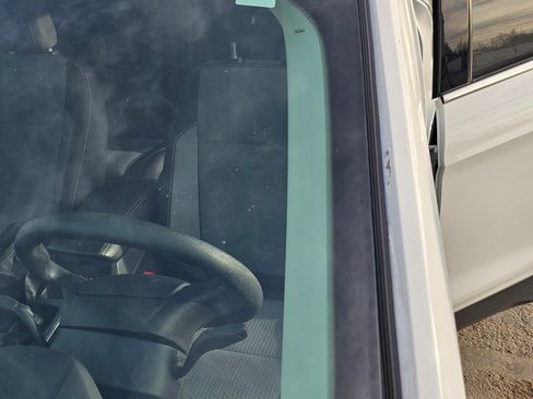 Used 2018 Ford Escape SE image 14