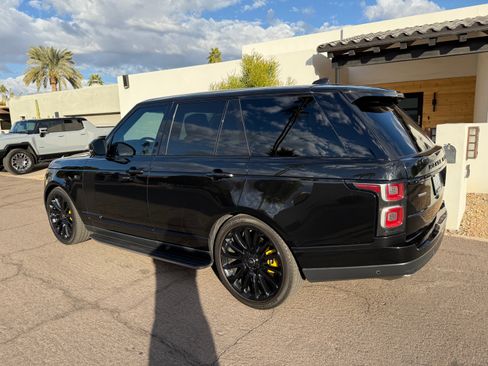 Used 2018 Land Rover Range Rover Supercharged image 2