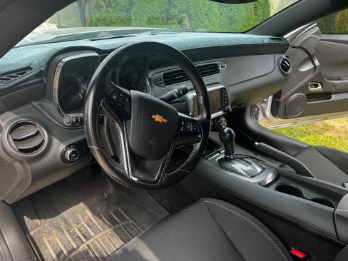 Used 2013 Chevrolet Camaro LT RWD image 6