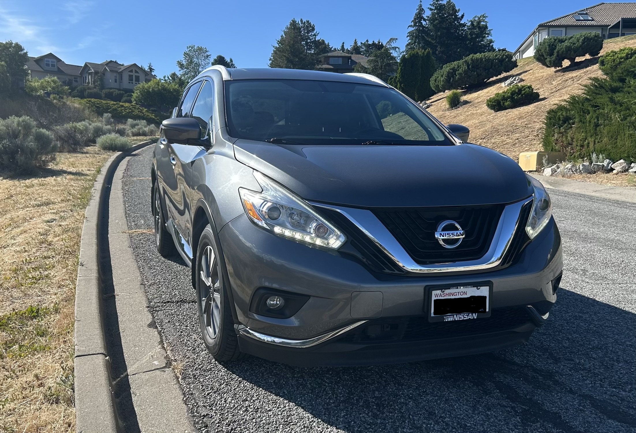 Used 2017 Nissan Murano SL w/ SL Technology Package AWD/4WD image 2
