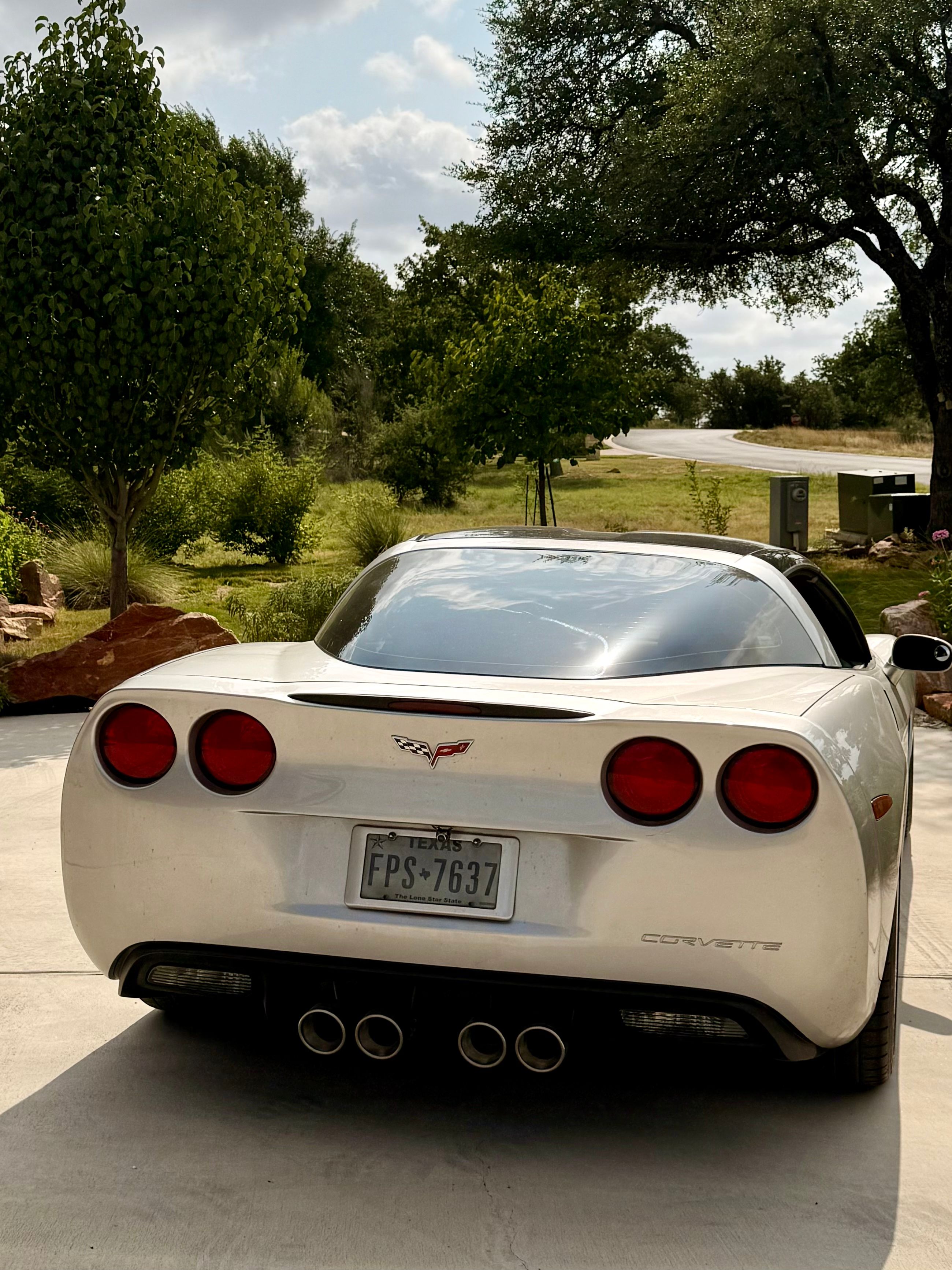 Used 2006 Chevrolet Corvette Coupe w/ Preferred Equipment Group RWD image 10