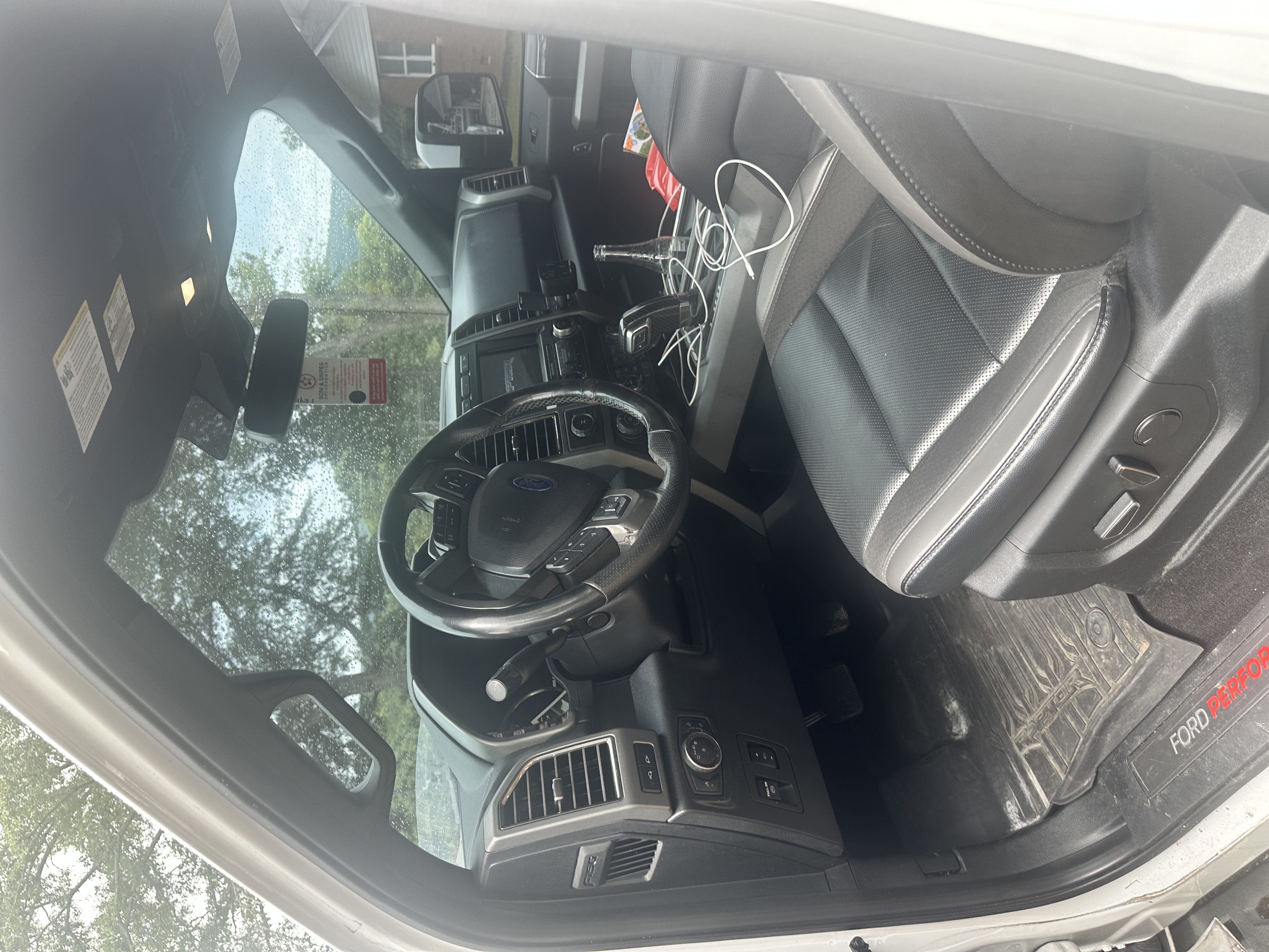 Used 2019 Ford F150 Raptor w/ Equipment Group 802A Luxury AWD/4WD image 12