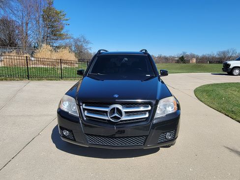 Used 2010 Mercedes-Benz GLK 350 4MATIC image 4