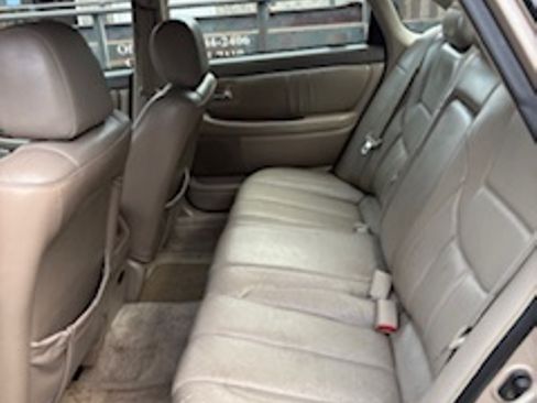 Used 2000 Toyota Avalon XLS FWD image 5