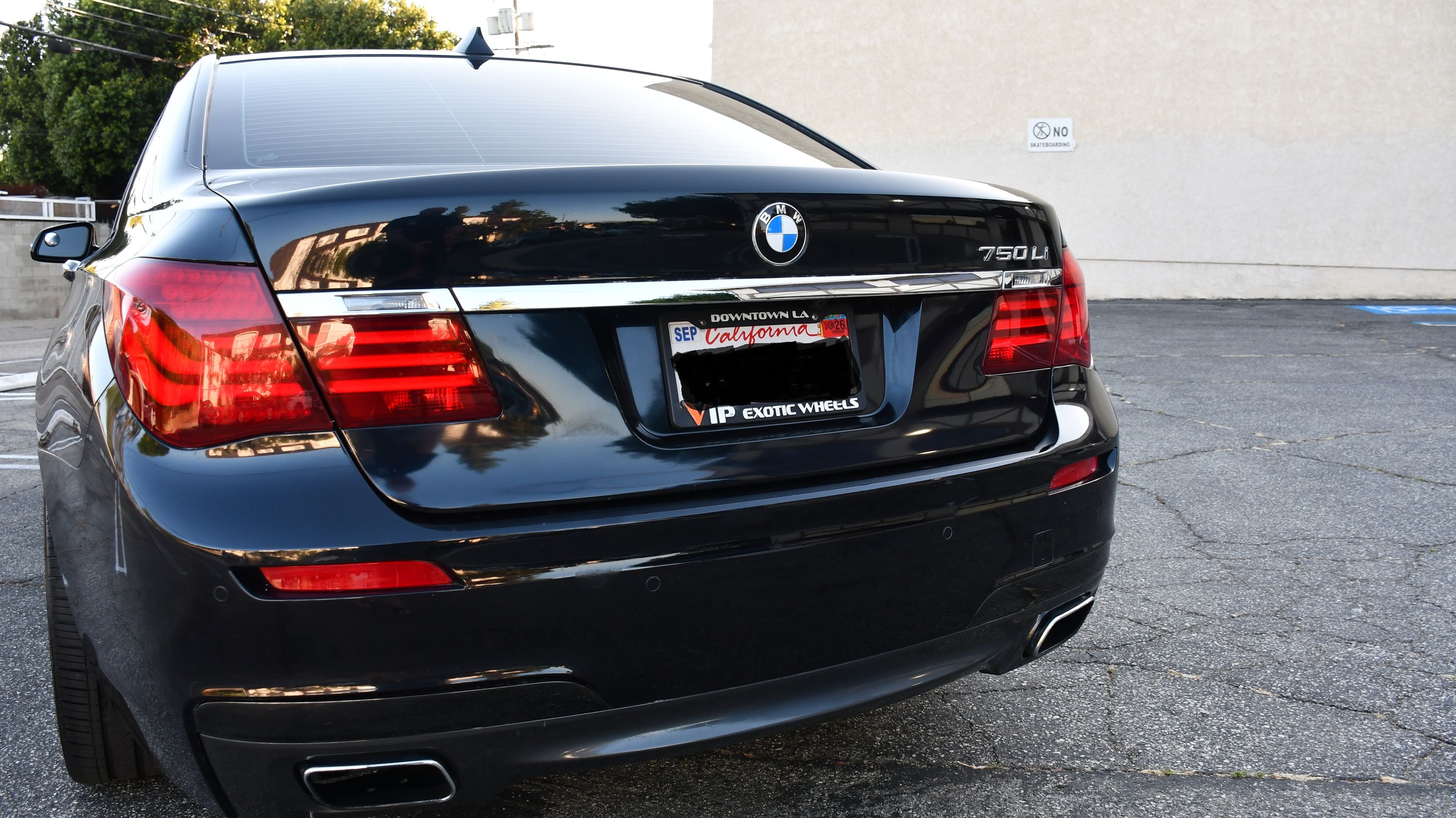 Used 2013 BMW 750Li RWD image 10