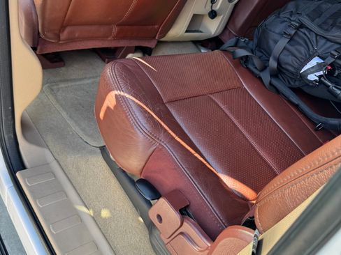 Used 2012 Ford F250 King Ranch w/ King Ranch w/Chrome Pkg image 14