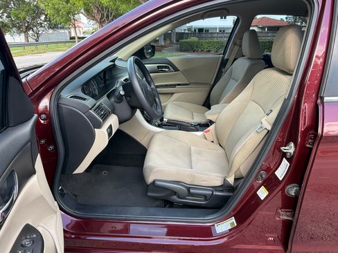 Used 2015 Honda Accord LX image 16