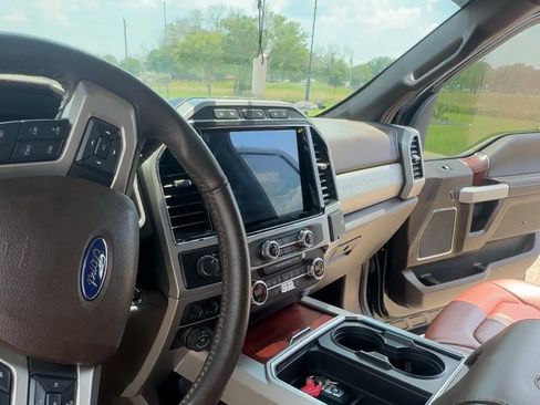 Used 2022 Ford F450 King Ranch w/ King Ranch Ultimate Package image 15