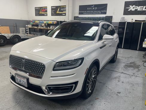 Used 2019 Lincoln Nautilus Reserve image 5