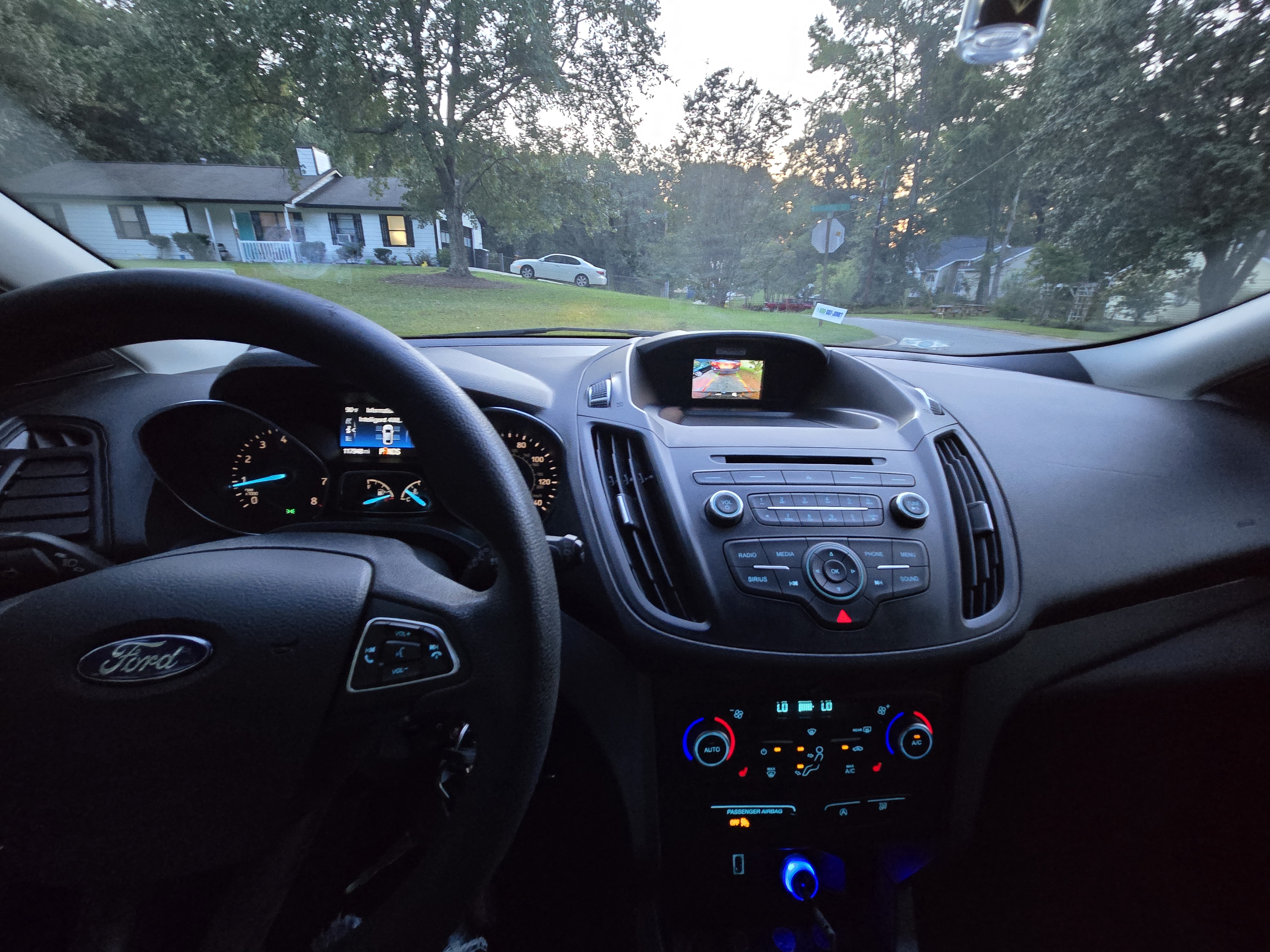 Used 2018 Ford Escape SE AWD/4WD image 10