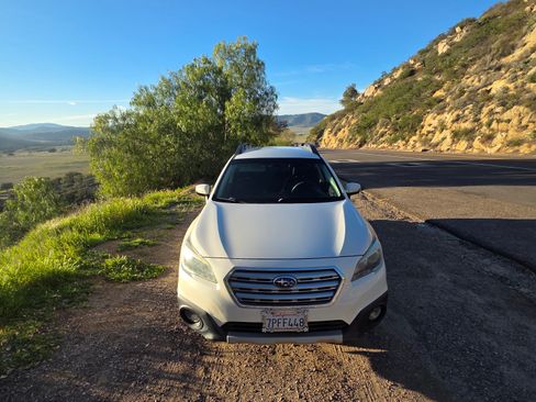 Used 2016 Subaru Outback 2.5i Limited w/ Popular Package #4 image 4