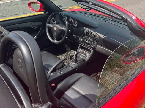 Used 2002 Porsche Boxster S RWD image 5