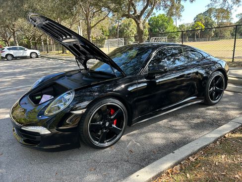 Used 2013 Porsche 911 Carrera 4S image 13