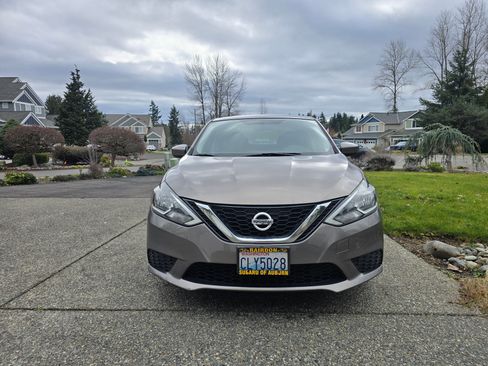 Used 2016 Nissan Sentra SV w/ Style Package image 6