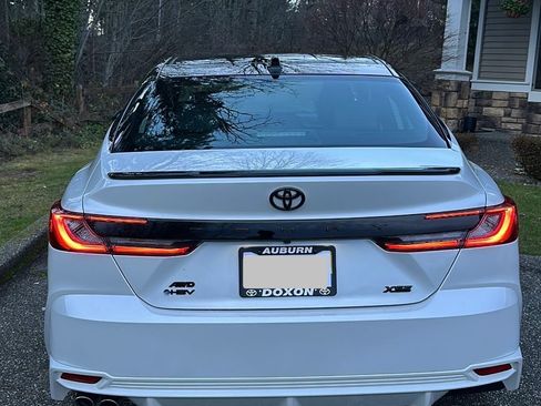 Used 2025 Toyota Camry XSE image 4