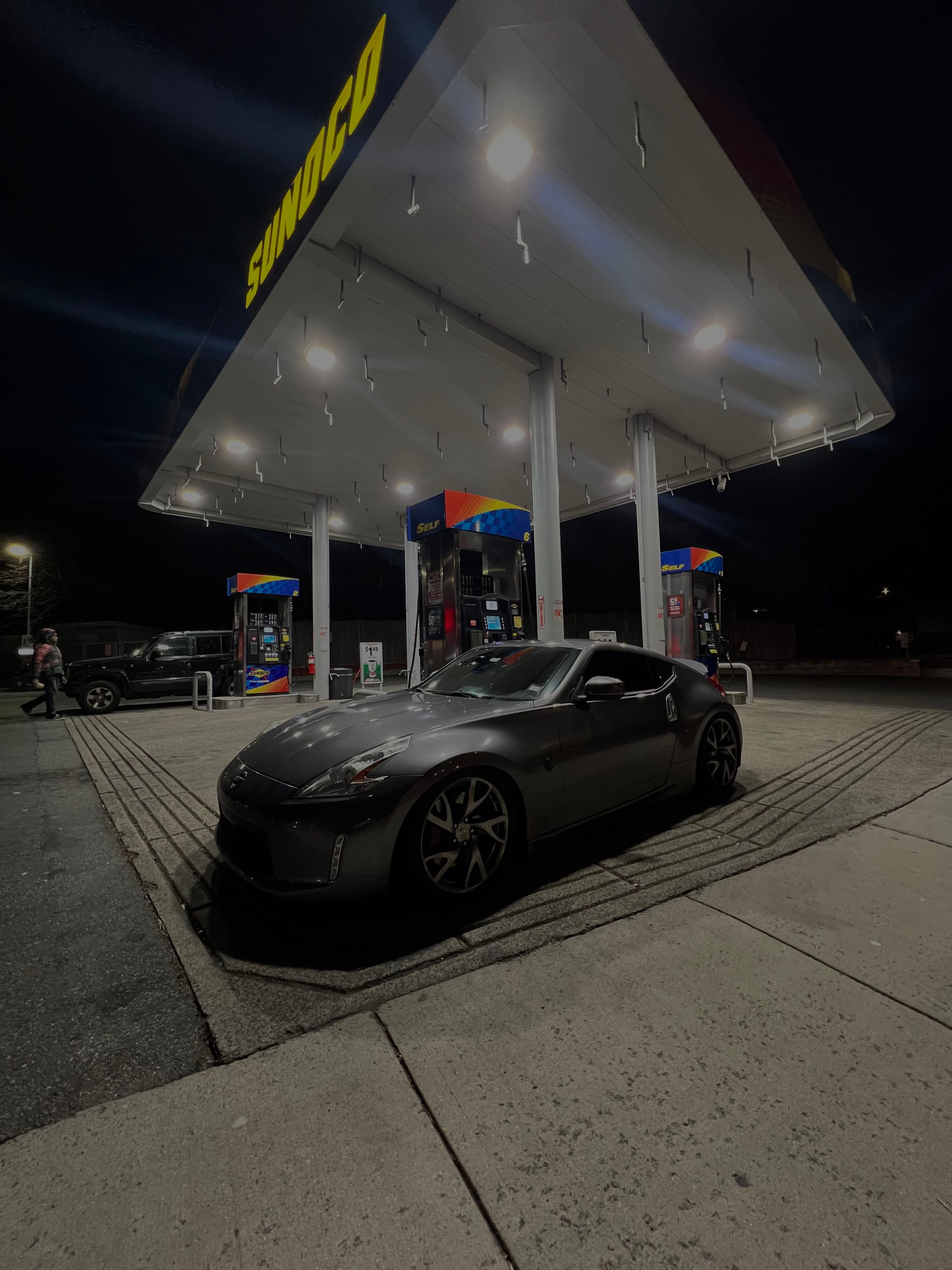 Used 2013 Nissan 370Z Touring w/ Sport Pkg RWD image 11
