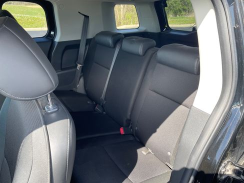 Used 2008 Toyota FJ Cruiser 4WD image 21