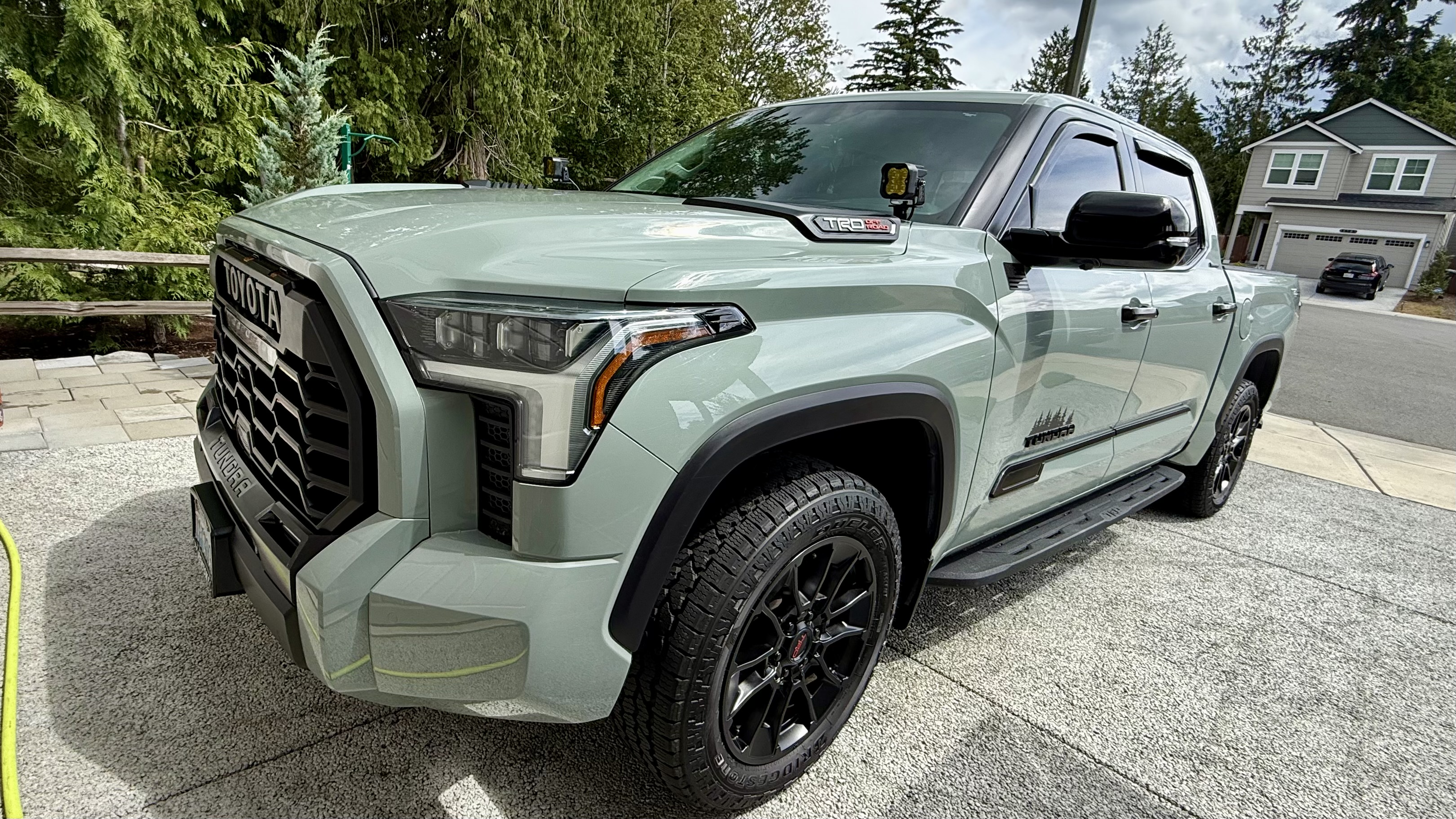 Used 2024 Toyota Tundra Limited w/ TRD Off-Road Package AWD/4WD image 4