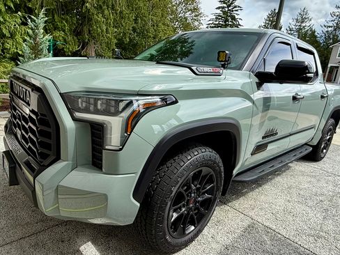 Used 2024 Toyota Tundra Limited w/ TRD Off-Road Package AWD/4WD image 4