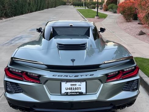 Used 2023 Chevrolet Corvette Stingray Preferred Conv w/ Z51 Performance Package RWD image 4