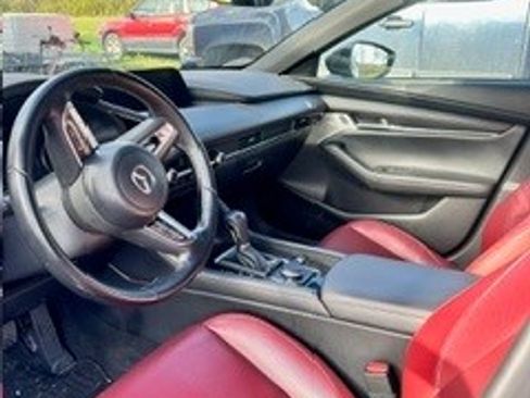 Used 2023 MAZDA MAZDA3 s image 8